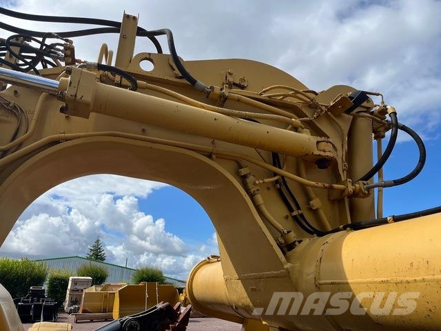 CAT 621F Ruspe