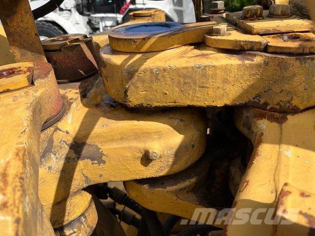 CAT 621F Ruspe