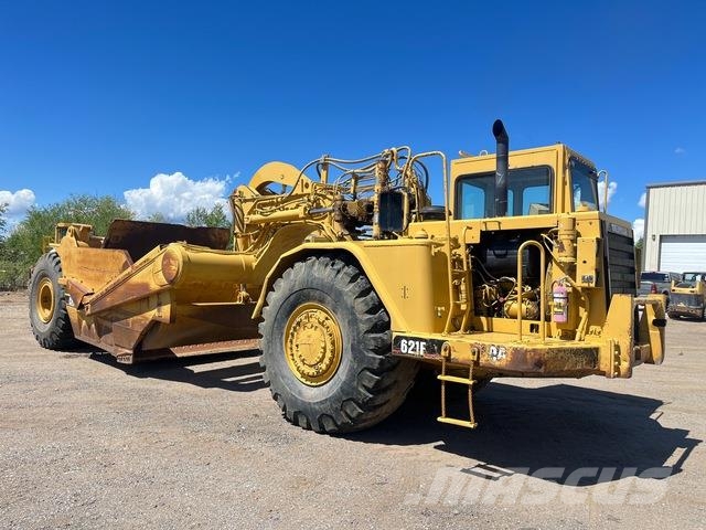 CAT 621F Veiskrape