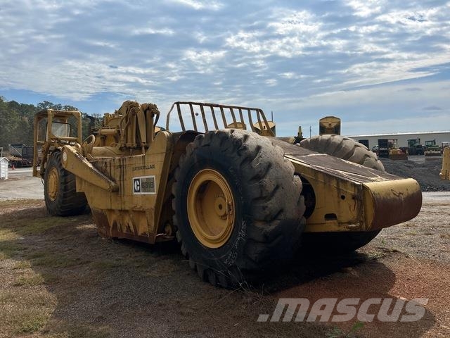 CAT 631B Schaber