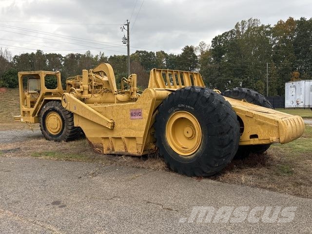 CAT 631C Schaber