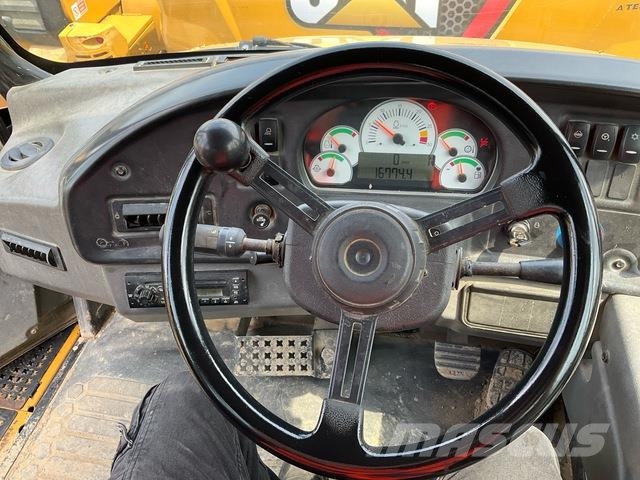 CAT 730 ساحبات مفصلية