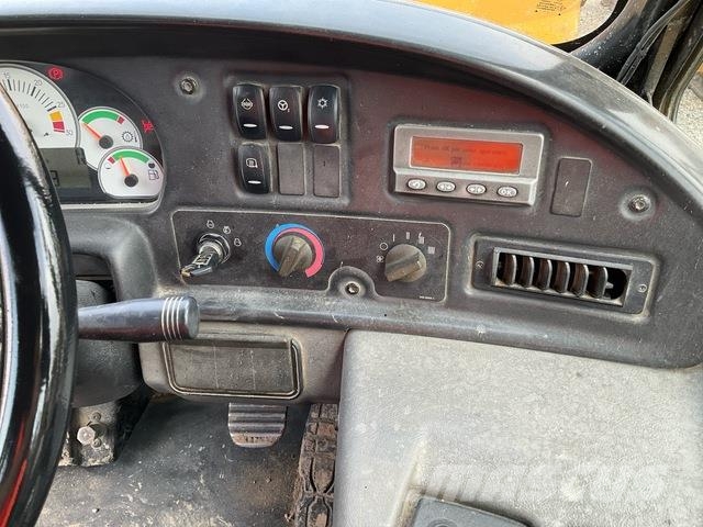 CAT 730 ساحبات مفصلية