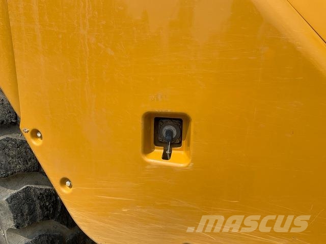 CAT 730 ساحبات مفصلية