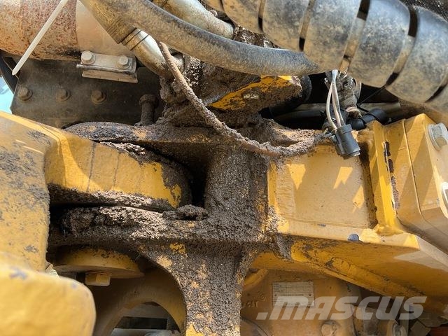 CAT 730 ساحبات مفصلية