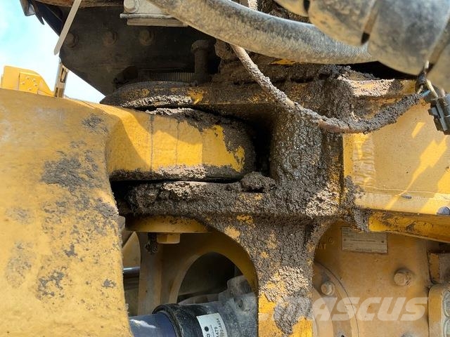 CAT 730 ساحبات مفصلية
