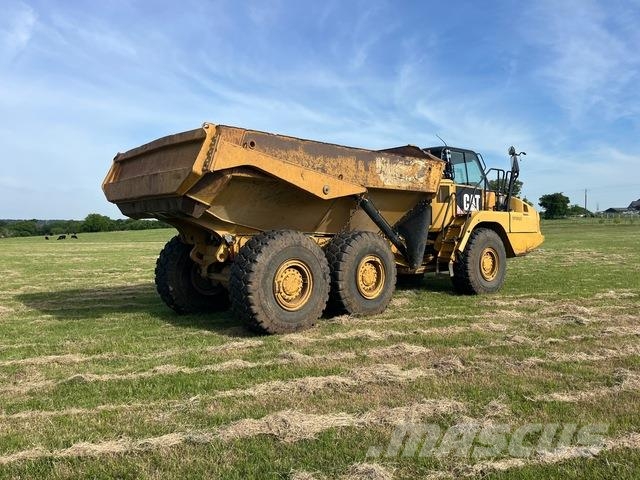 CAT 730C Dumper - Knickgelenk