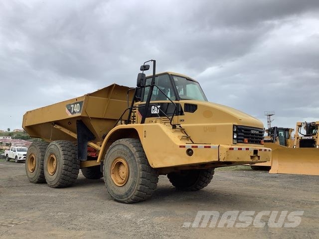 CAT 740 Wozidła przegubowe