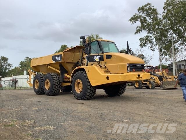 CAT 740 Σπαστό Dump Truck ADT