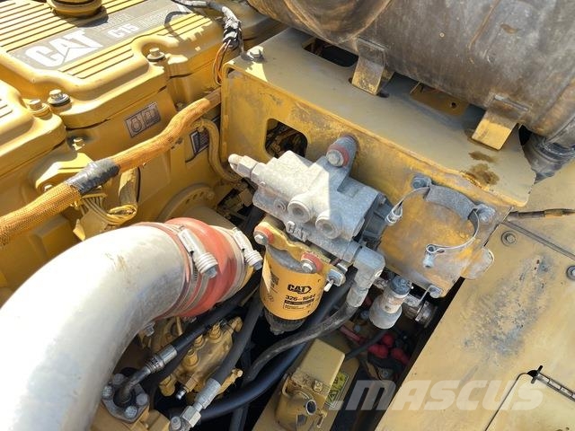 CAT 740 Transportoare articulate