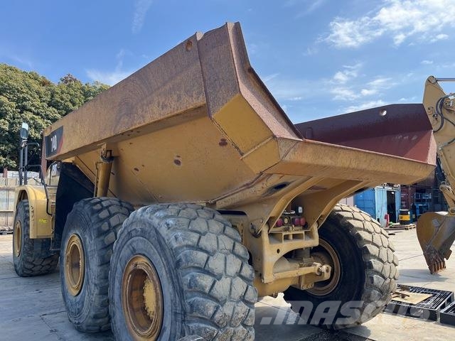 CAT 740 Transportoare articulate