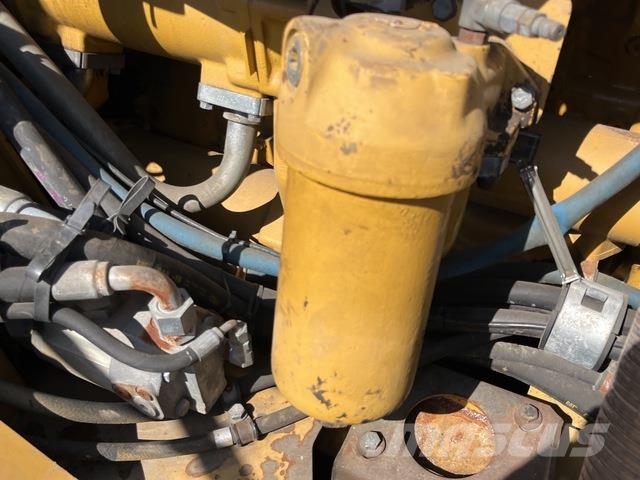 CAT 740 Transportoare articulate