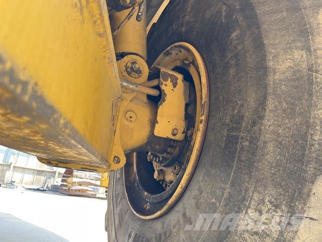 CAT 740 Transportoare articulate