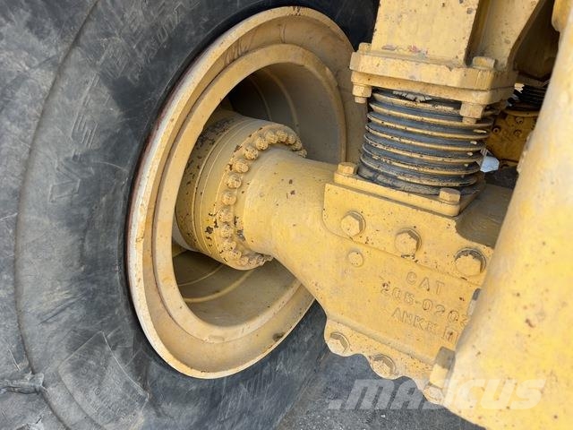 CAT 740 Transportoare articulate