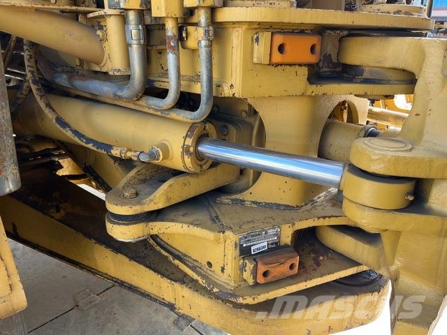 CAT 740 Transportoare articulate