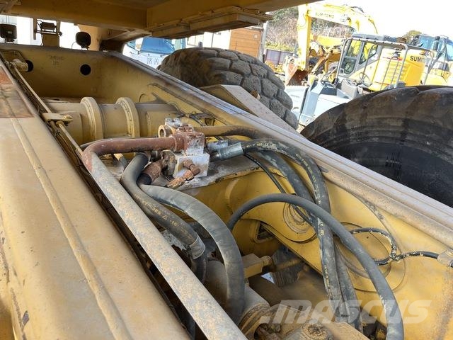 CAT 740 Transportoare articulate
