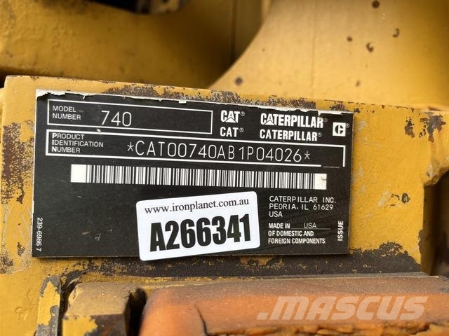 CAT 740 Transportoare articulate
