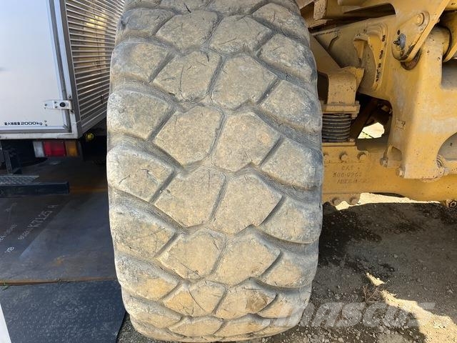 CAT 740 Transportoare articulate