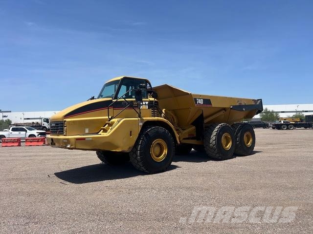 CAT 740 Transportoare articulate