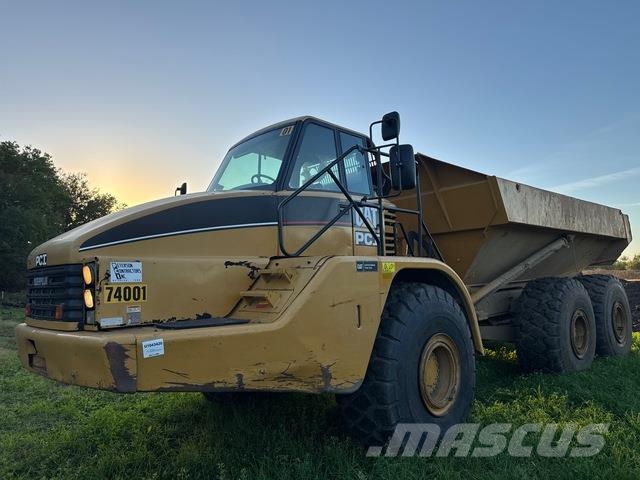 CAT 740 Zglobni demperji
