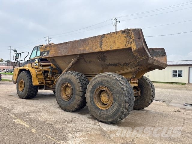 CAT 740 연결식 홀러