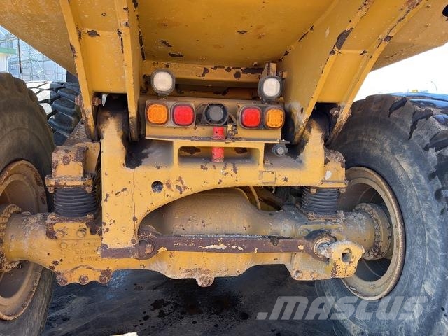 CAT 740B 연결식 홀러