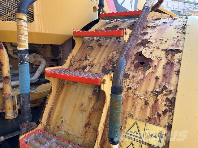 CAT 740B 연결식 홀러