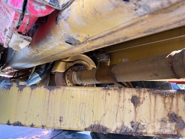 CAT 740B 연결식 홀러