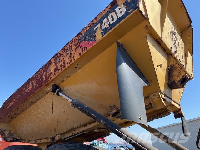 CAT 740B 연결식 홀러