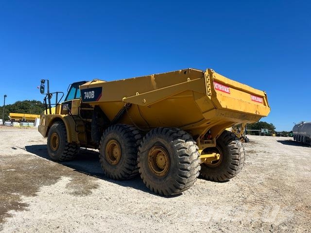 CAT 740B Zglobni demperji
