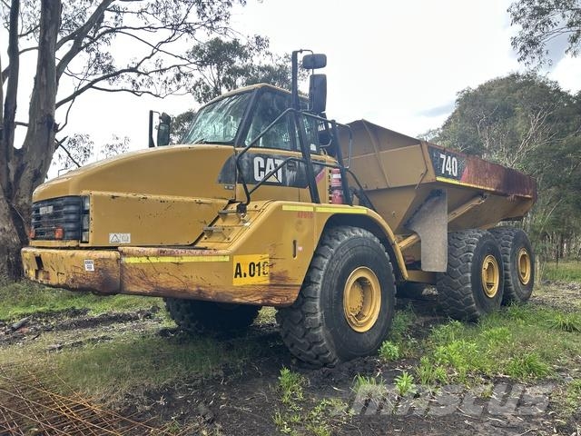 CAT 740B Wozidła przegubowe