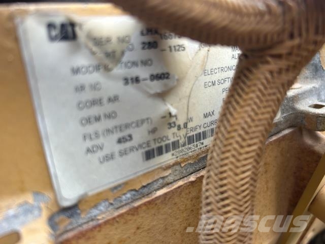 CAT 740B Wozidła przegubowe