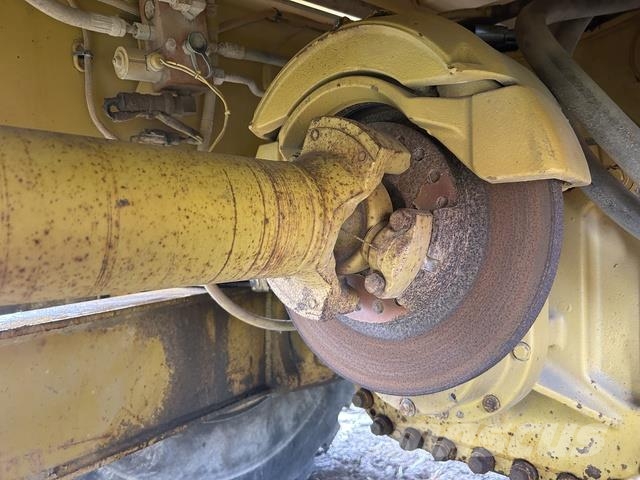 CAT 740B Wozidła przegubowe