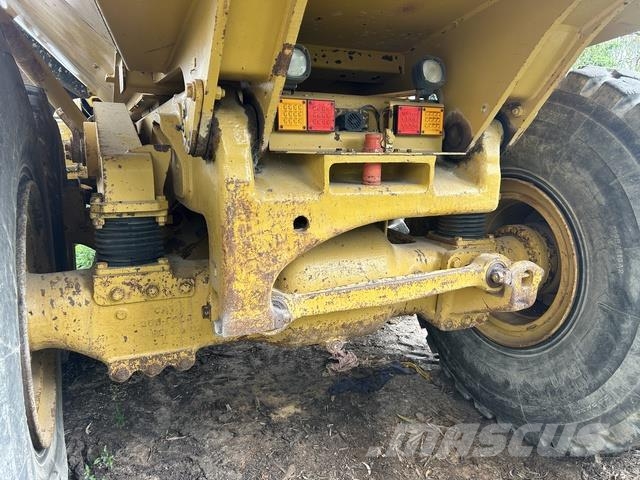 CAT 740B Wozidła przegubowe
