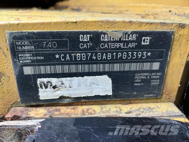 CAT 740B Wozidła przegubowe
