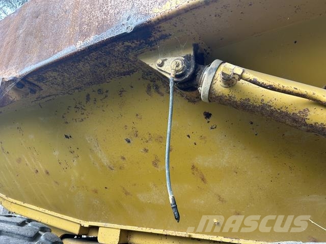 CAT 740B Wozidła przegubowe