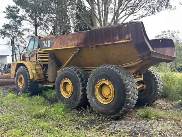 CAT 740B Wozidła przegubowe