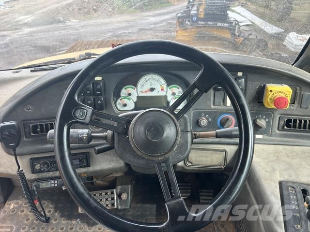 CAT 740B Wozidła przegubowe
