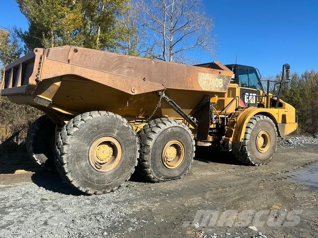 CAT 740B Csuklósdömperek