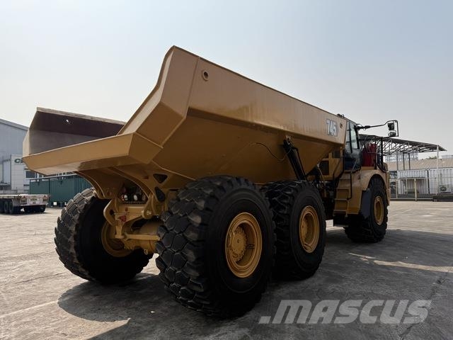 CAT 745 Dumper - Knickgelenk