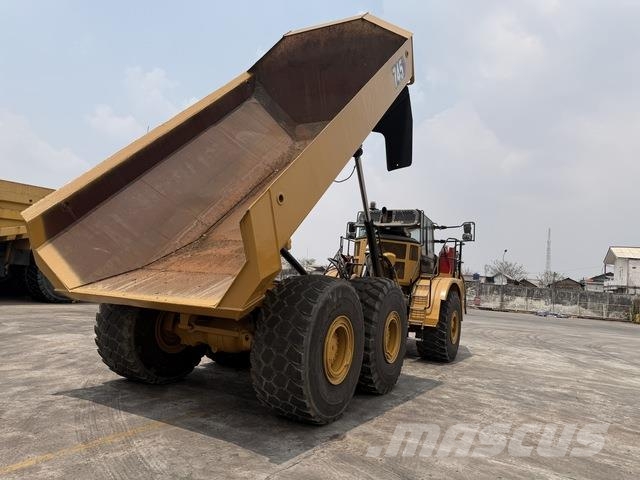 CAT 745 Dumper - Knickgelenk
