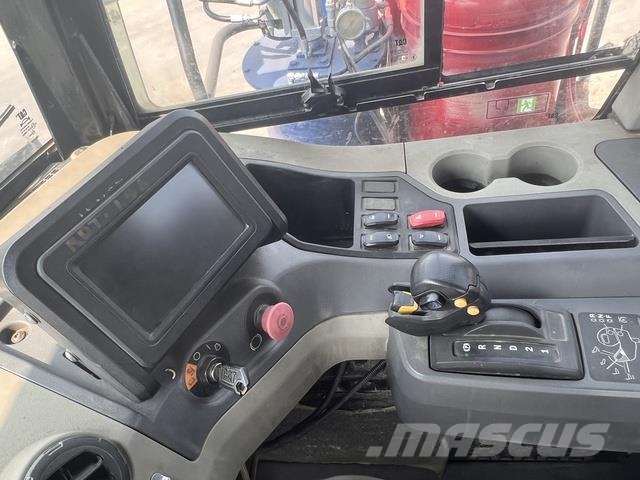 CAT 745 Dumper - Knickgelenk