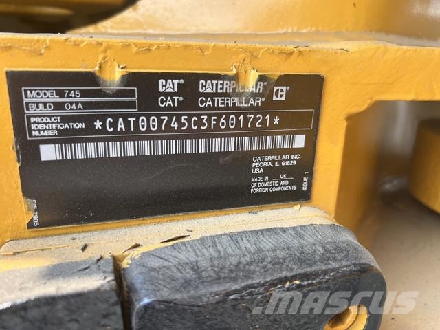 CAT 745 Dumper - Knickgelenk