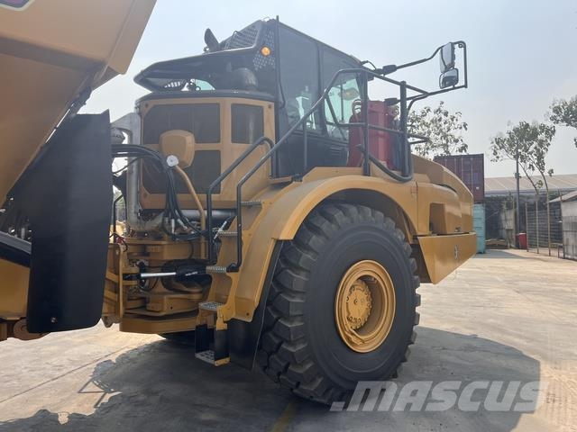 CAT 745 Dumper - Knickgelenk