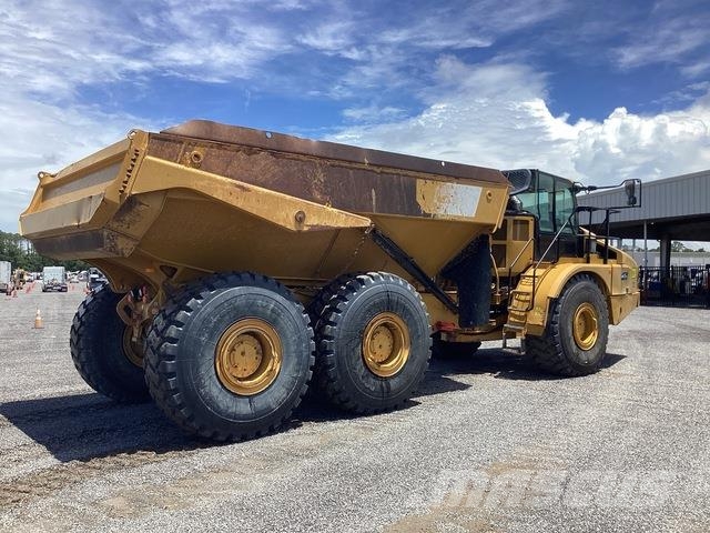 CAT 745 Knik dumptrucks