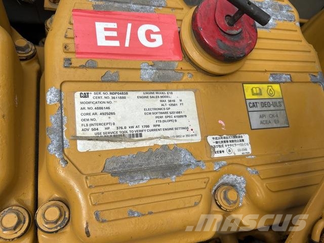 CAT 745 ساحبات مفصلية