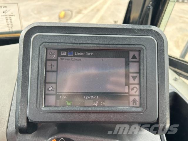 CAT 745 ساحبات مفصلية