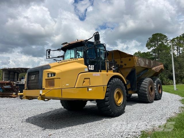 CAT 745 Csuklósdömperek