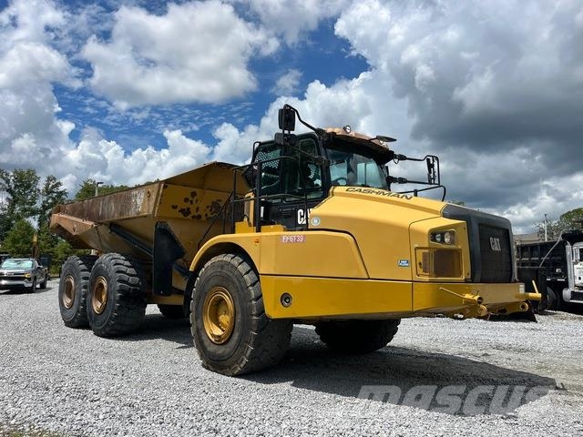 CAT 745 Csuklósdömperek