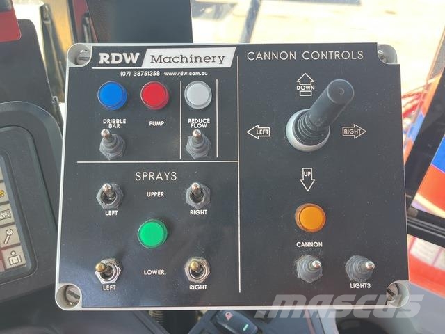 CAT 745 Autocisterne